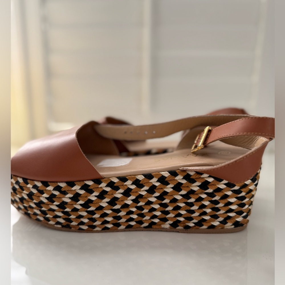 Chic Brown Espadrille Wedges